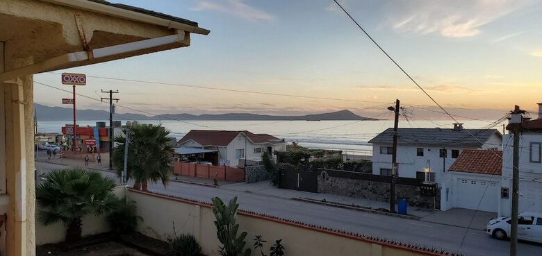 Bed & Breakfast Playa Hermosa Inn At The Beach