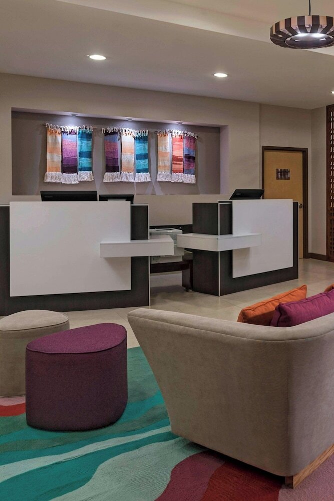 Hotel Fairfield By Marriott San Salvador