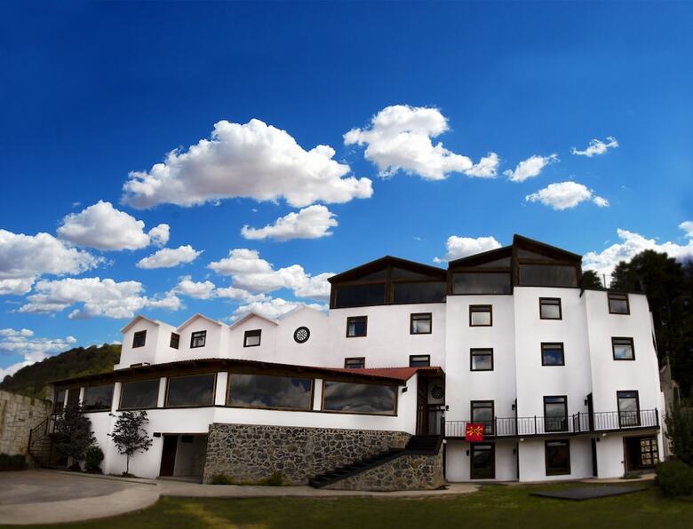 Hotel Santiurde