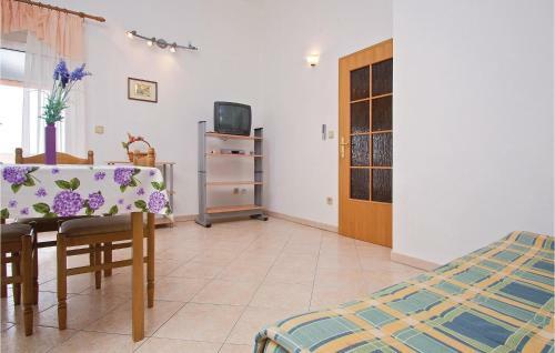Apartment Galizana Limido Dele Roje