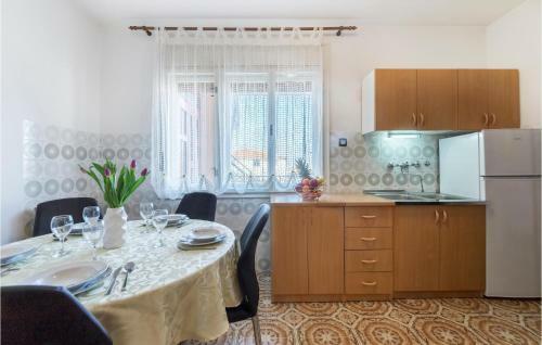 Apartment Galizana 1