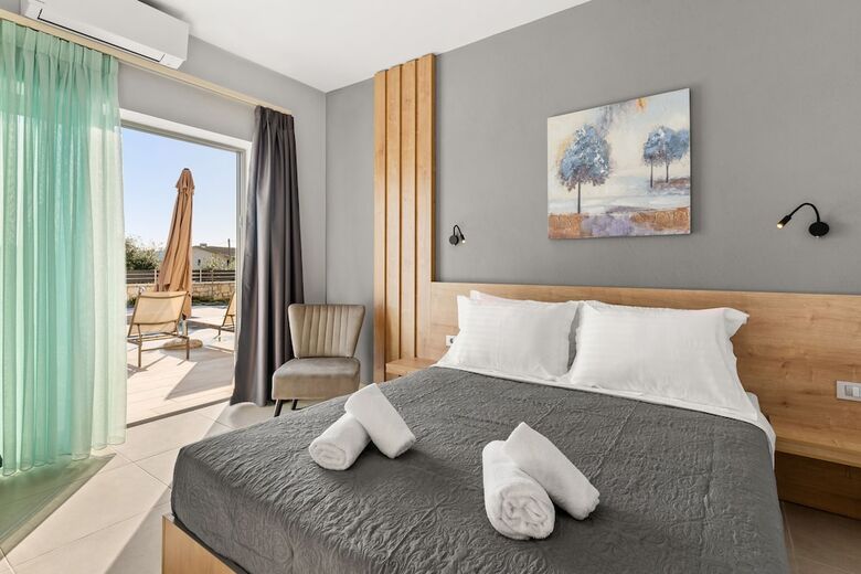 Sarah Luxury Rooms