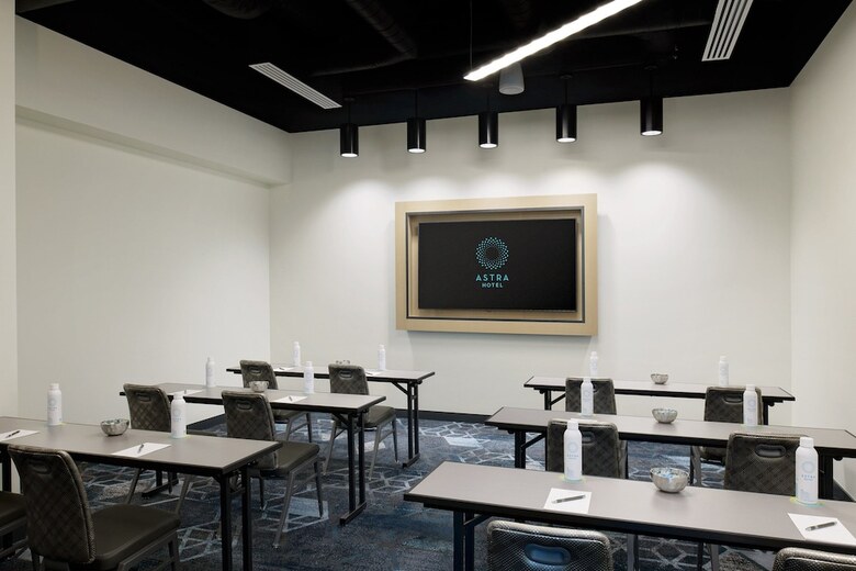 Astra Hotel, Seattle, A Tribute Portfolio Hotel By Marriott