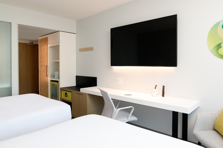 Astra Hotel, Seattle, A Tribute Portfolio Hotel By Marriott