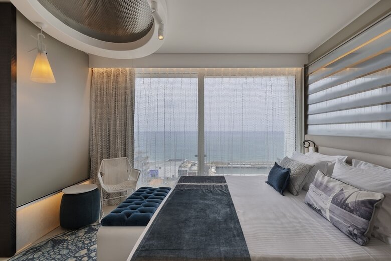Hotel Port Tower By Isrotel Design