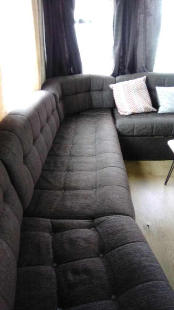 Stunning 3-bed Caravan In Camber Kitesurf Family
