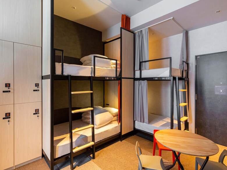 Akabaneholic Hotel