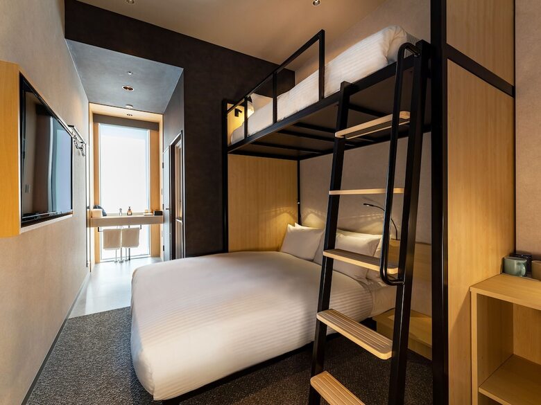 Akabaneholic Hotel