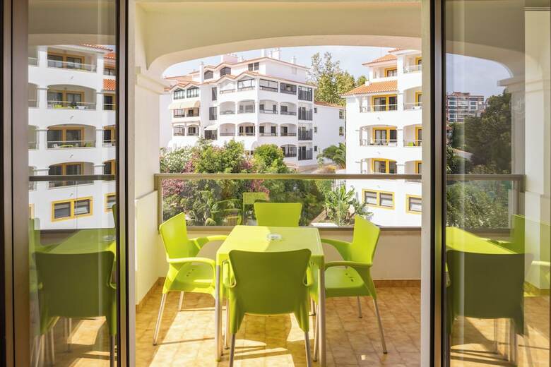Aparthotel Clube Do Lago Hotel