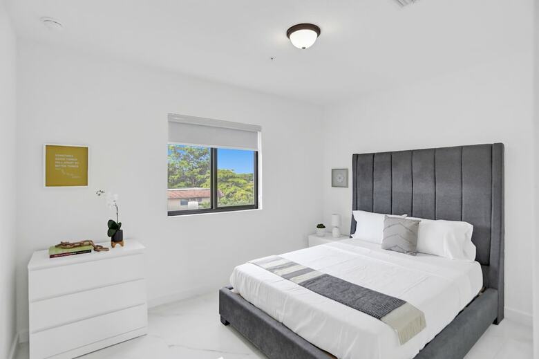 Renzzi Wynwood Apartments