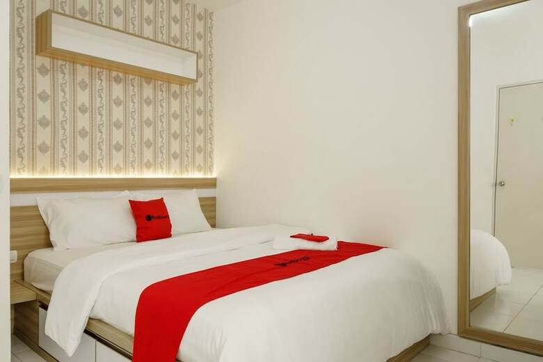 Hotel Reddoorz Apartment @ Aeropolis Tangerang