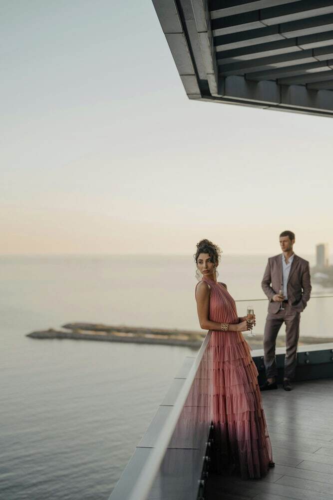 Jw Marriott Hotel Istanbul Marmara Sea