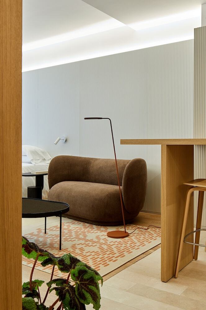 Aparthotel 60 Balconies Iconic