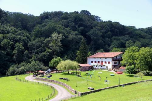Agroturismo Casa Rural Iratxeko-berea
