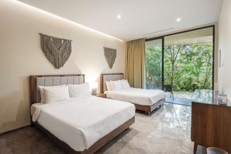 Mistiq Tulum