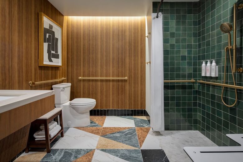 Hotel Le M�ridien Salt Lake City Downtown