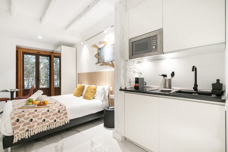 Aparthotel Dobo Madrid Luna