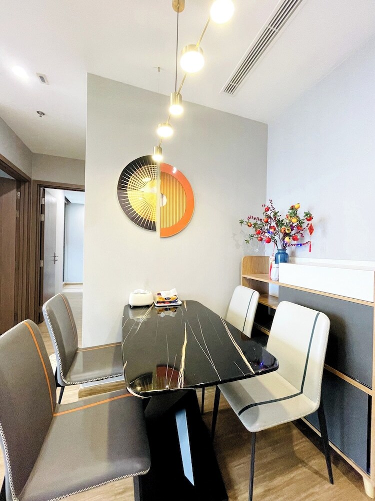 Aparthotel Vinhomes Skylake Kane Apartment
