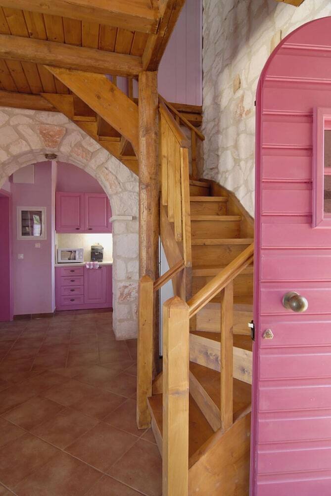 Aresti Mountain Resort