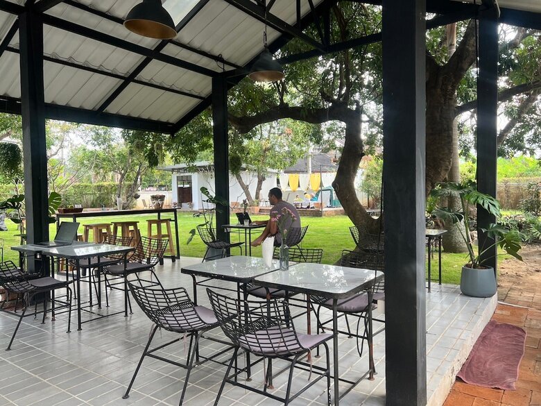 Udee Cozy Hotel