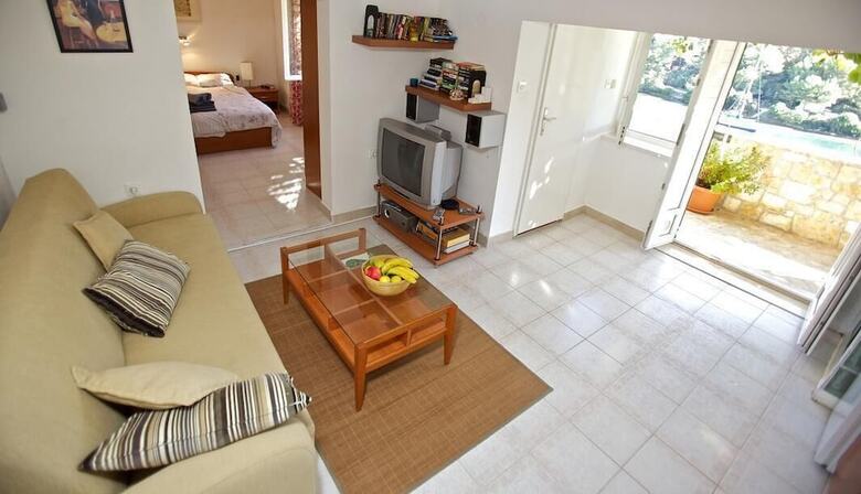 Aparthotel Villa More A-11