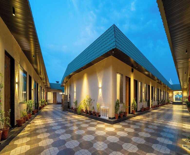 Rivaasa Hotel & Resort