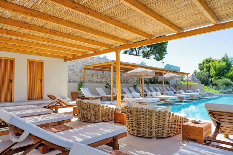 Hotel Myzith Luxury Suites
