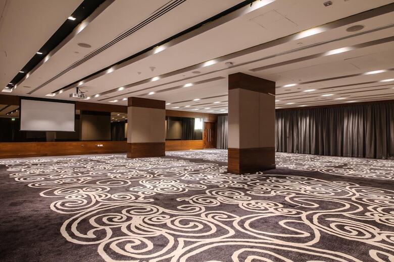 Lavender Hotel Al Nahda Dubai