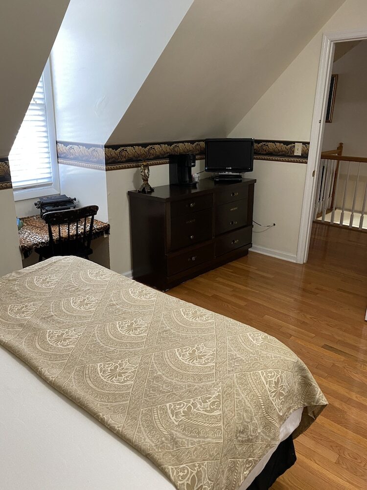 Bed & Breakfast Carriage Lane Inn