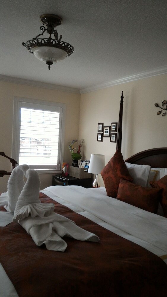 Blue Skies Bed And Breakfast