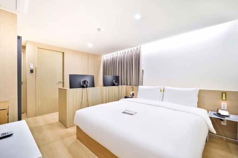 Brown Dot Hotel Yeongdo Daegyo
