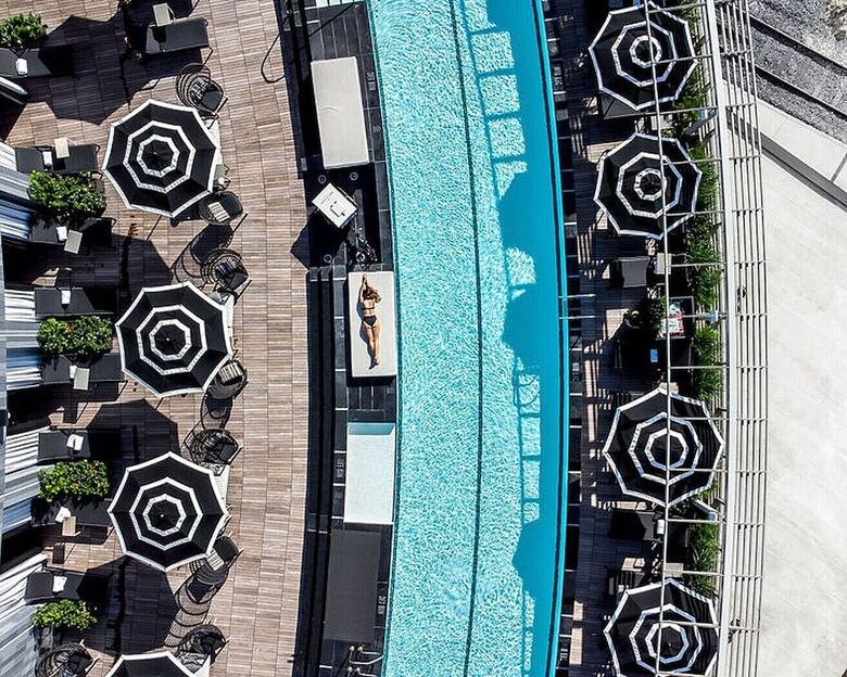 Four Seasons Hotel New Orleans