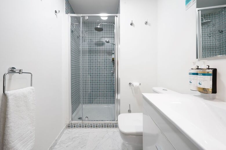 Aparthotel Numa Seville Alegre