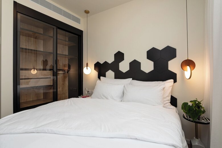 Hotel De Sheinkin Suites