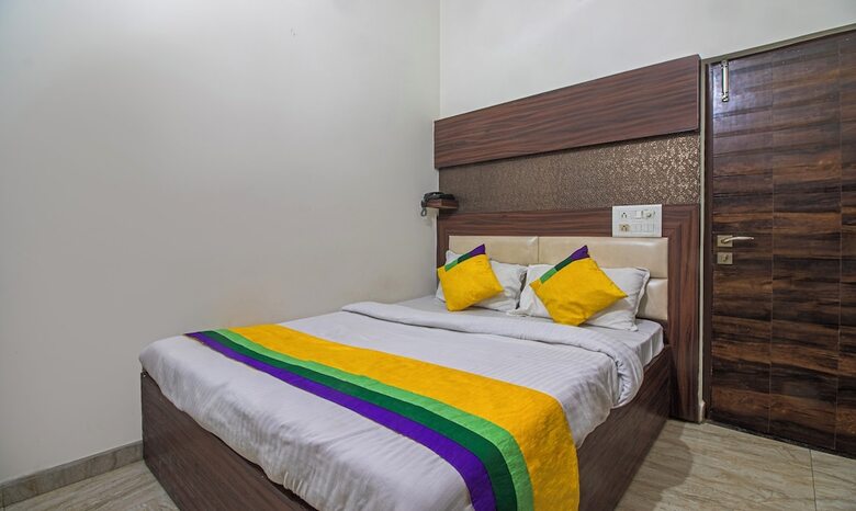 Hotel Treebo Shree Anand Dham, Vrindavan