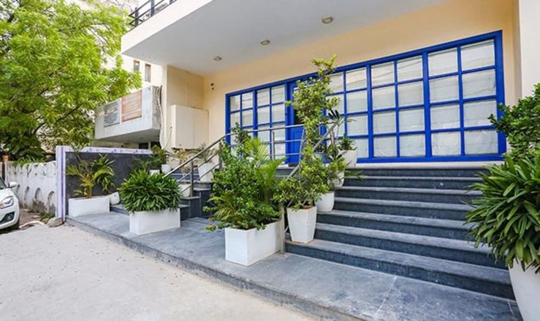Hotel Fabexpress Meera Residency
