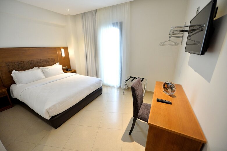 Hotel El  Djenina