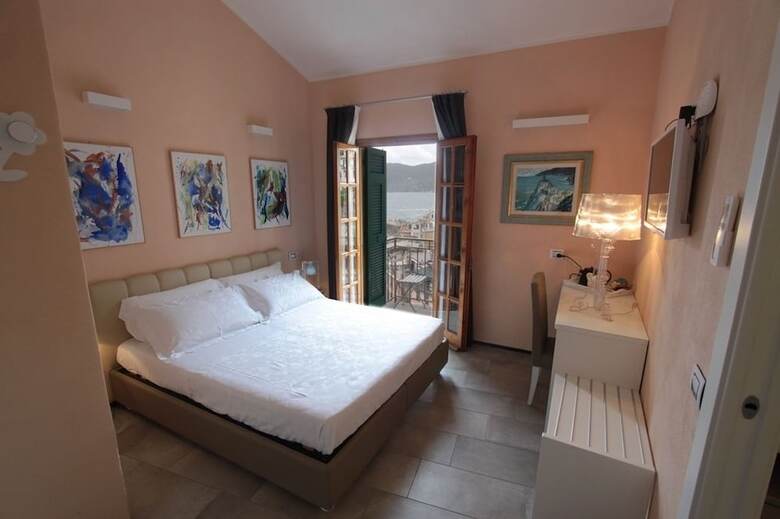 Casa Cat�
