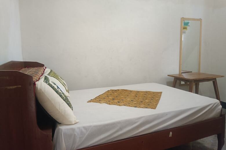 Hotel Oyo 93425 Homestay Anisa