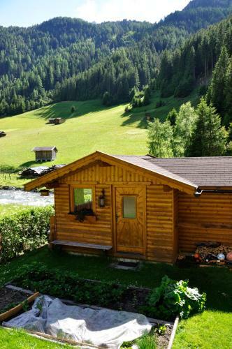Hostal Haus Alpenruh