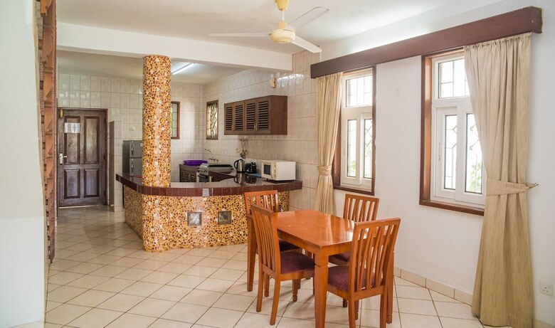 Hotel Nyali Beach Holiday Resort