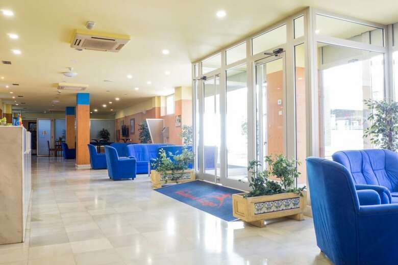 Hotel Bezana Lago