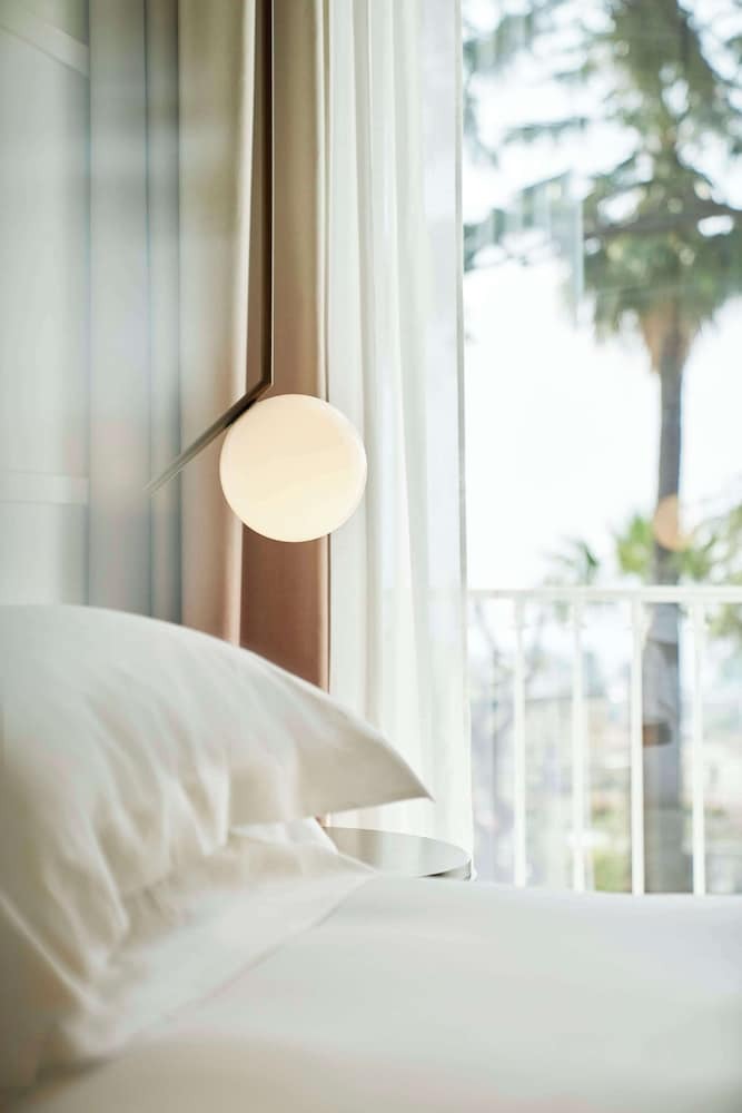 Hotel De Bonart Naples, Curio Collection By Hilton