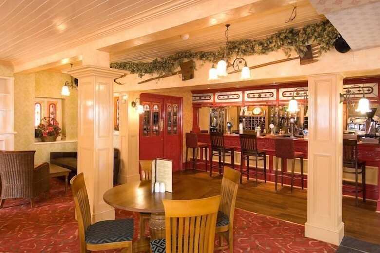Posada Roebuck Inn