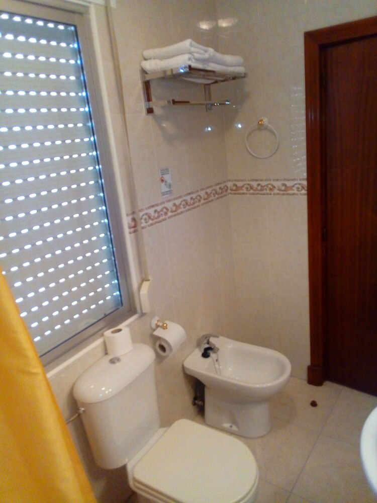 El Faisan C&r Hotel
