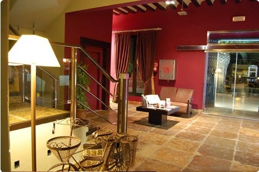 Hotel Atalaya De La Campi�a