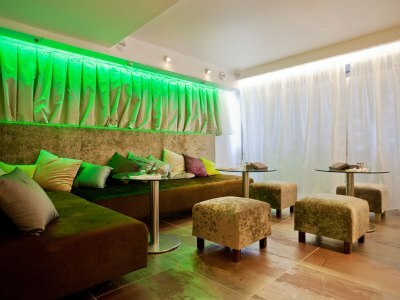 Seven Hotel