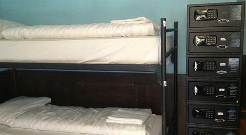 Hotel Damrak Inn