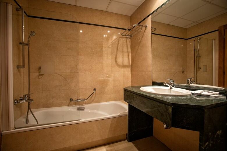 Hotel V�rtice Indalo Almer�a