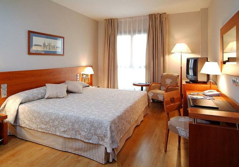 Hotel V�rtice Indalo Almer�a